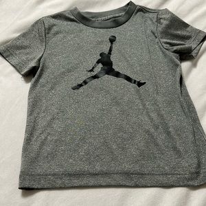 Jordan 4t shirt